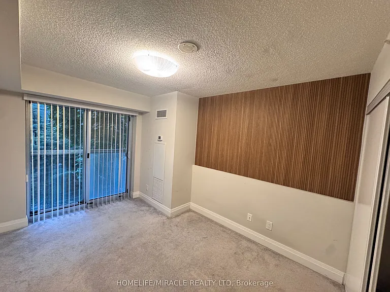 555 Wilson Ave #103 — Photo 28