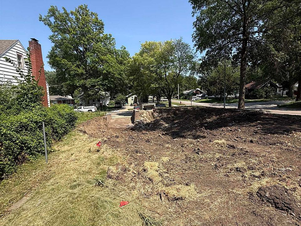 2nd image of 2757 S 11th St