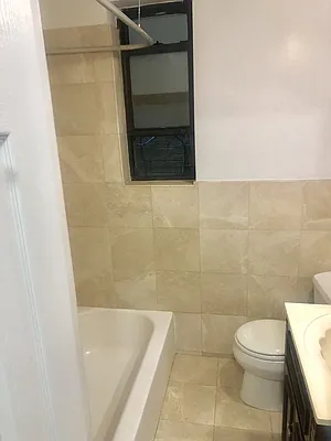 Rented by Dynamik Realty | media 9