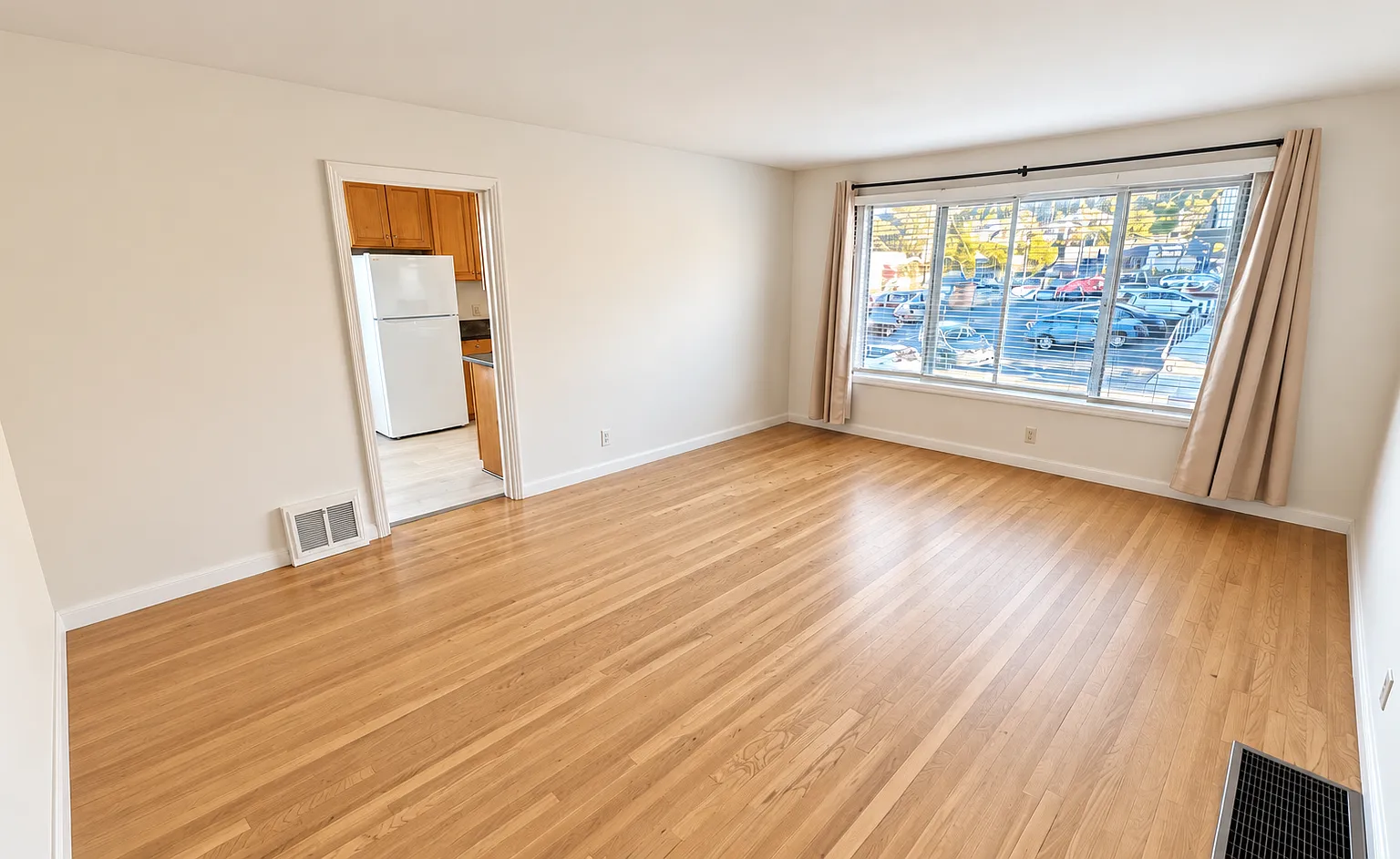 4115 Beresford St — Photo 3