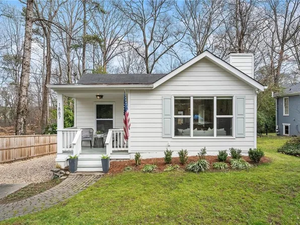 1887 Cambria Ave NW, Atlanta, GA 30318