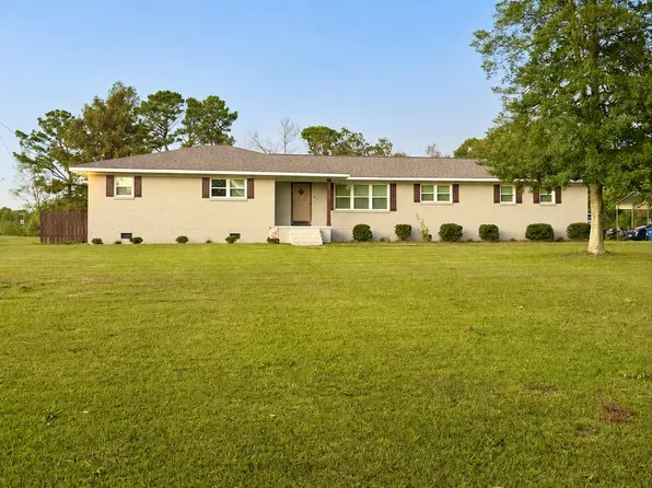 943 Fry Gap Rd, Arab, AL 35016