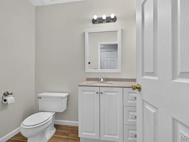 11 Bayside Ct #11 — Photo 25