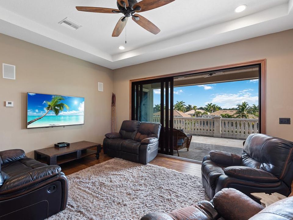 1st image of 141 Bonita Ct