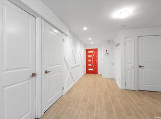 58-15 77th Pl, Flushing, NY 11379
