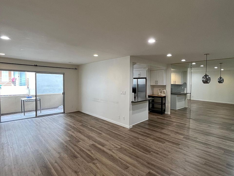 1st image of 1734 N Fuller Ave APT 204