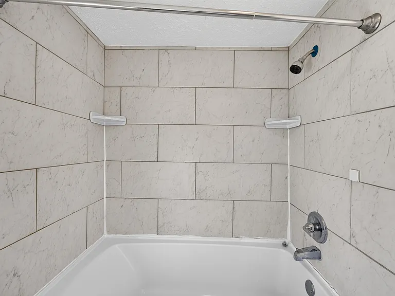 505 Brown St — Photo 19