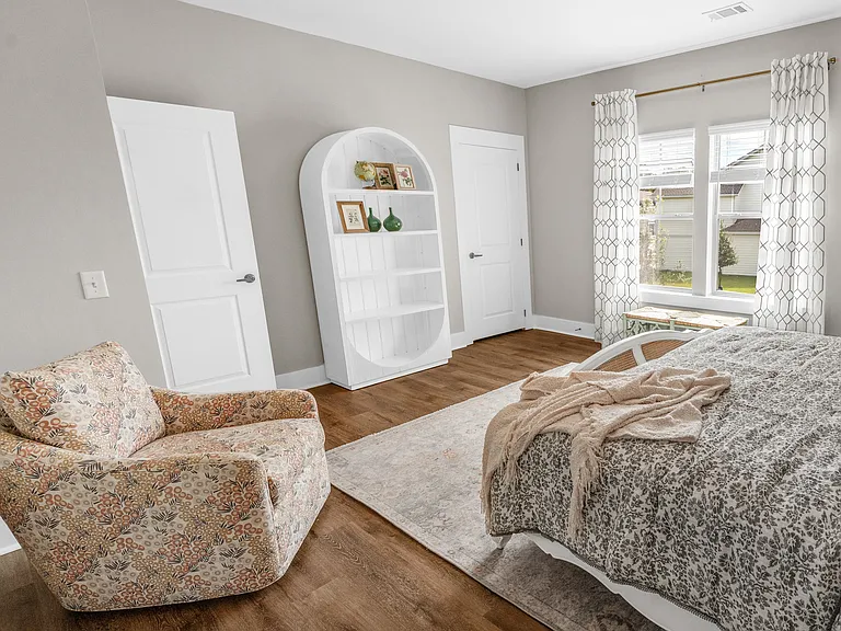 Pointe Villas Bergen Woods — Photo 16