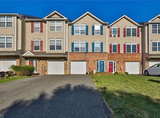 405 Dogwood St, Bally, PA 19503
