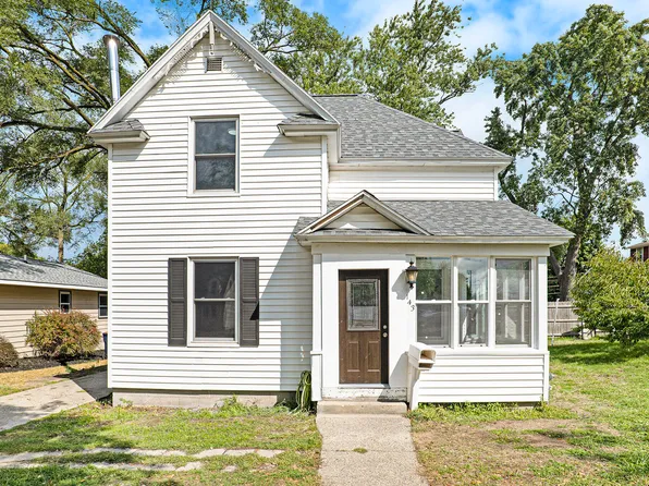 143 E 20th St, Holland, MI 49423