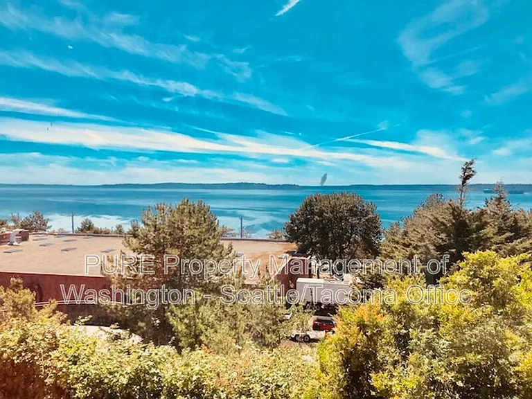 6609 SW Admiral Way — Photo 25
