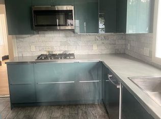 90 Monmouth Rd, Oakhurst, NJ 07755