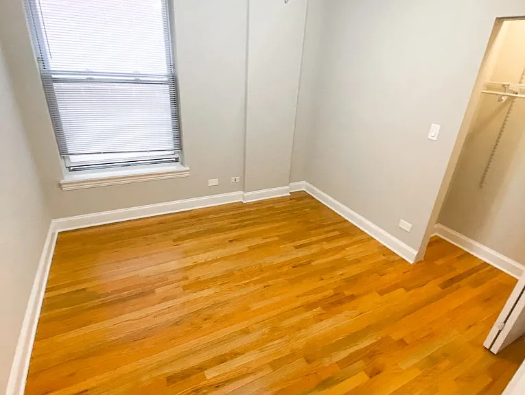 1521-23 W. Irving Park Rd. — Photo 6
