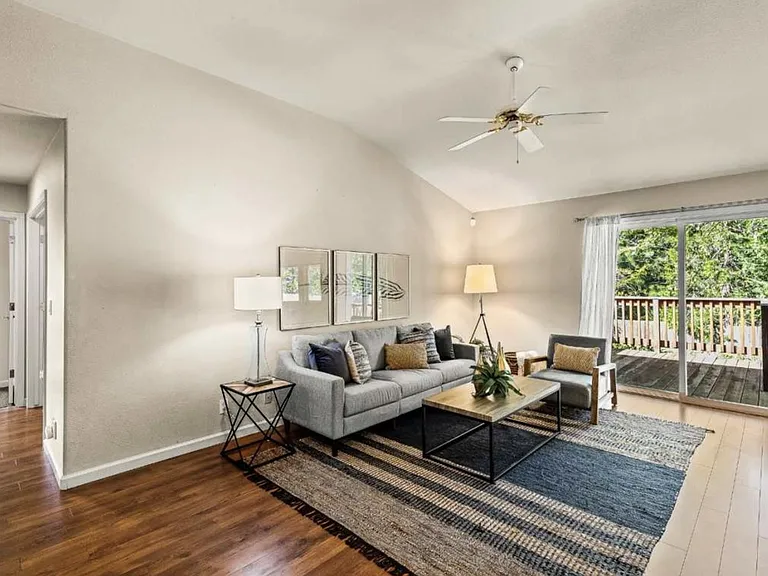 687 Morgan Ranch Dr — Photo 18