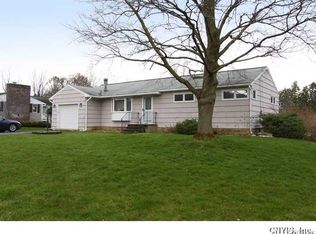 216 Dawley Rd, Fayetteville, NY 13066