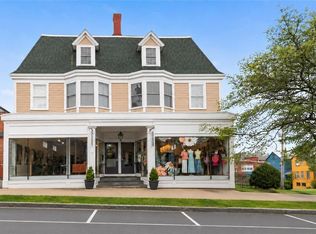18 State St #5, Bristol, RI 02809