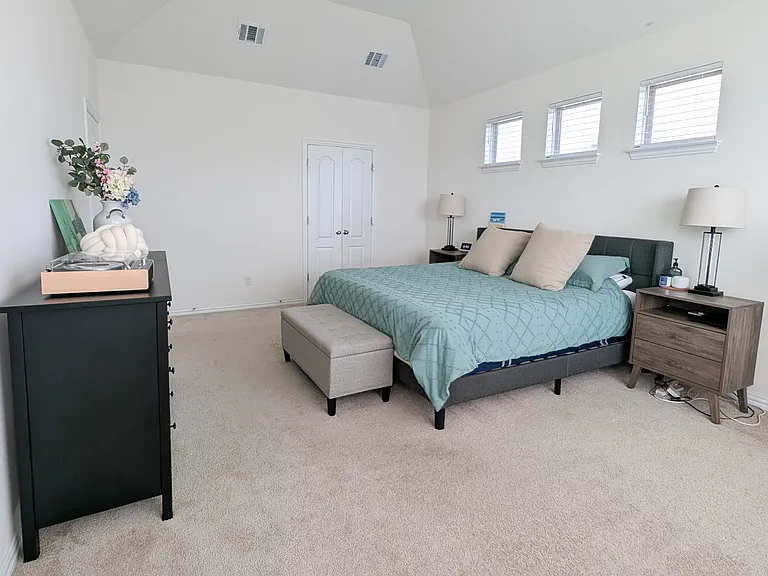 208 Monteforte Rd — Photo 5