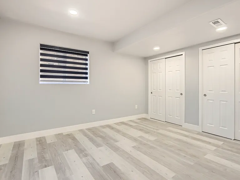 15721 E Lake Cir — Photo 7