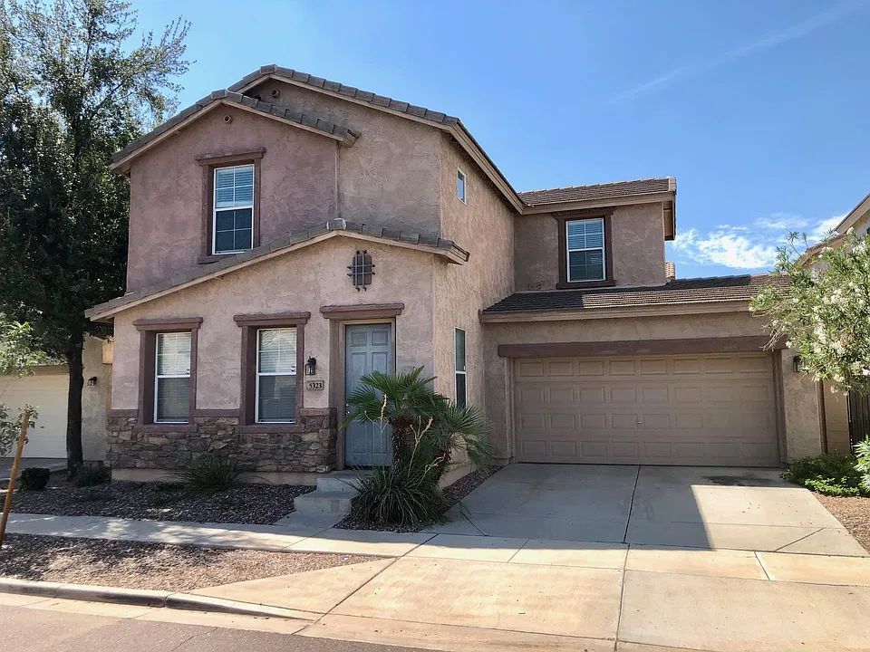 5323 W Burton Dr