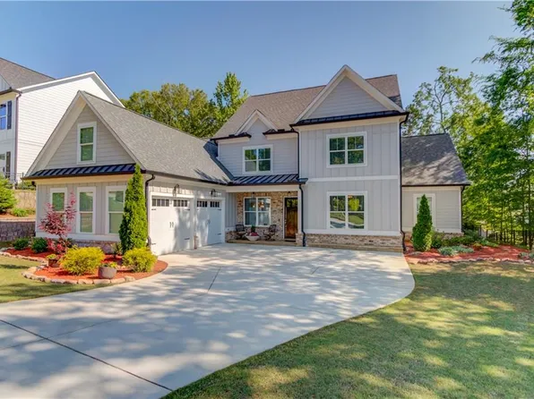 2739 Roller Mill Dr, Jefferson, GA 30549