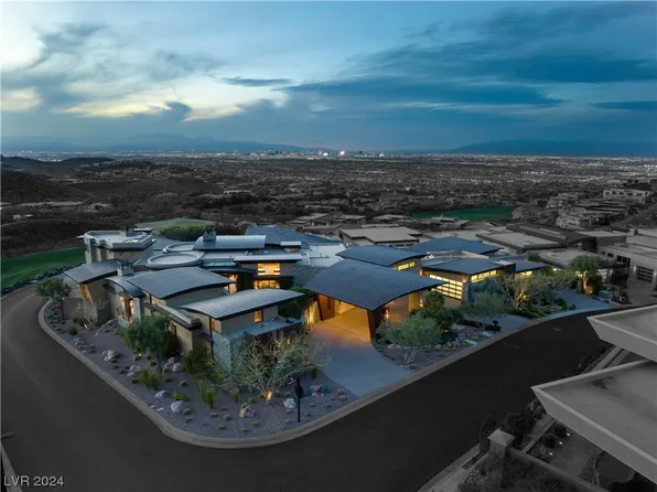 681 Tranquil Rim Ct, Henderson, NV 89012