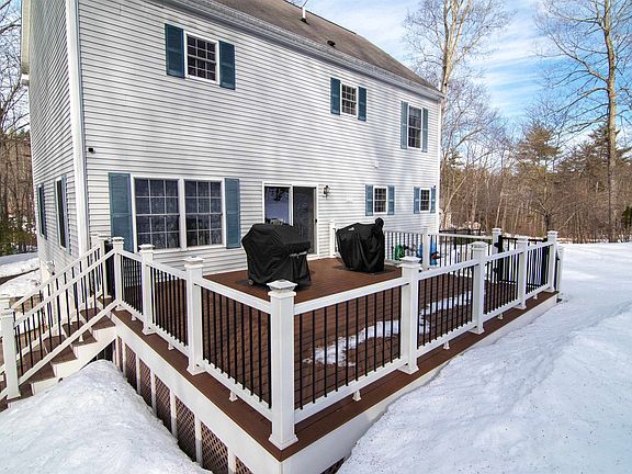 2nd image of 34 Scribner Road