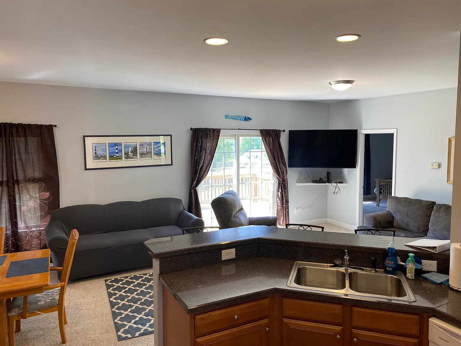 2 bed, 2.0 bath, 1312 sqft, $1,895 — Photo 1