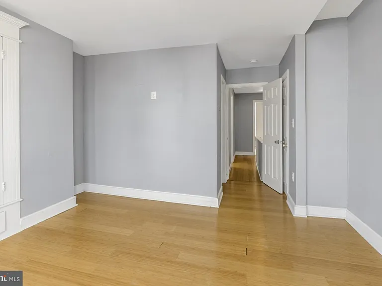 2803 Aramingo Ave — Photo 18