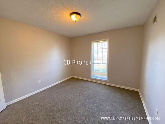 4th image of 6127 Mission Ridge Rd