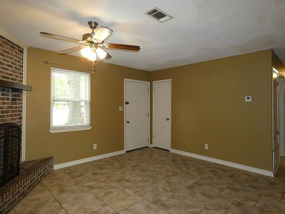 4th image of 6470 Arlingwood Dr