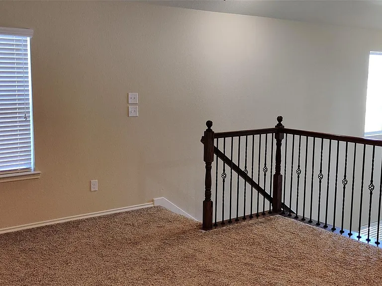 9821 Prairie Dog Ln — Photo 14