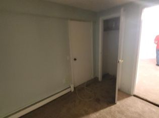 3 Brennan St, Huntington, NY 11743