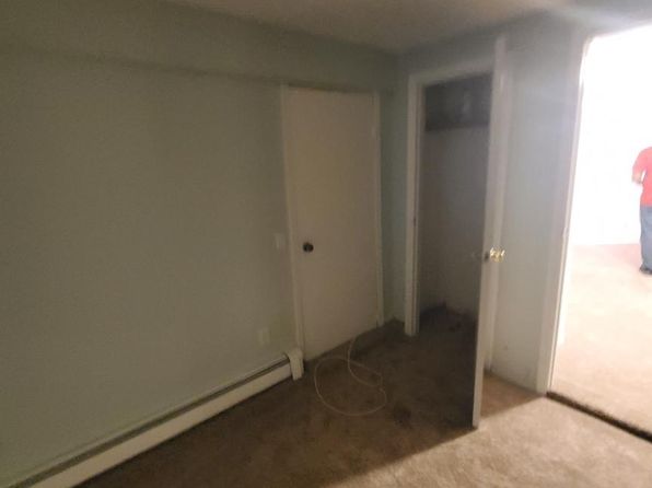 3 Brennan St
