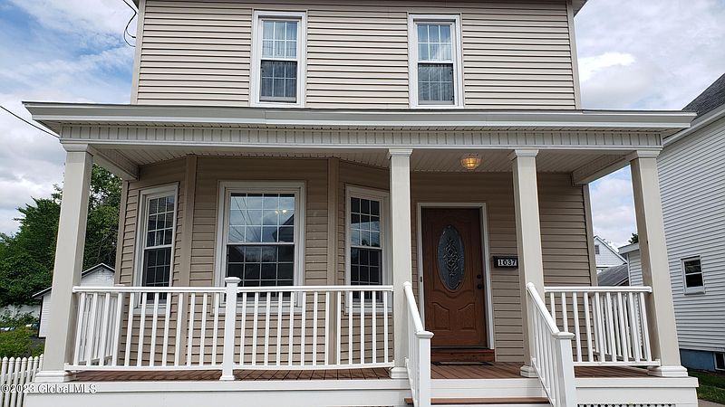 2nd image of 1037 Willett Street