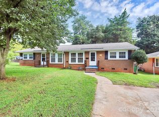 4707 Americana Ave, Charlotte, NC 28215