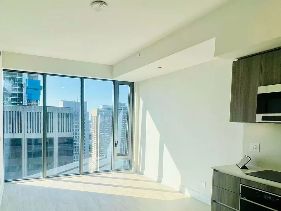 8 Cumberland St #4605