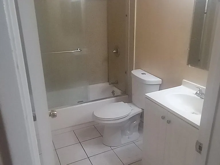 1243 E St #2 — Photo 6