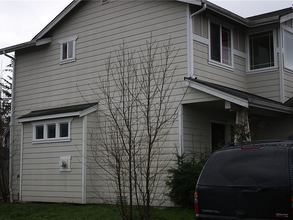 1st image of 12010 1st Pl SE