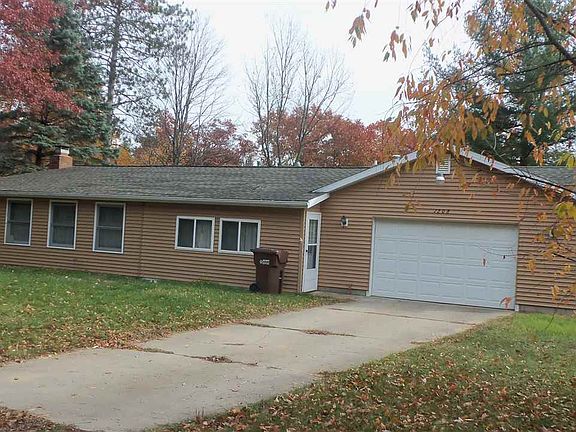 2nd image of 1208 Tanglewood Dr