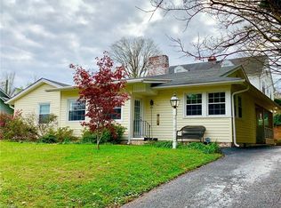 315 W 2nd St, Lexington, NC 27292