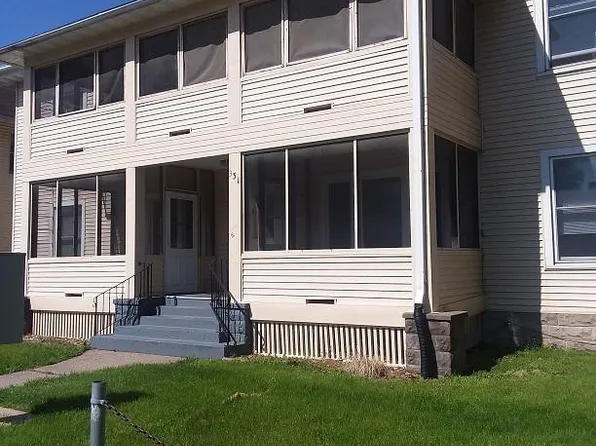 331 S Johnson St APT 2, Iowa City, IA 52240