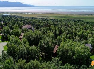 15650 Southpark Loop, Anchorage, AK 99516