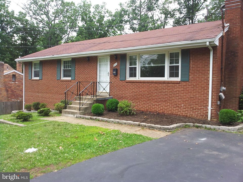 1st image of 912 Juniper Pl