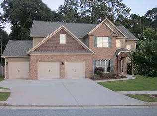 2726 Oakberry Dr, Lawrenceville, GA 30045