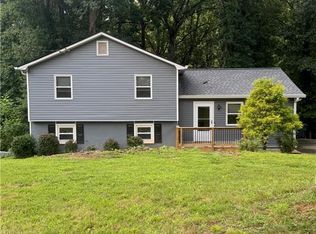 3448 Forest Knoll Dr, Duluth, GA 30097
