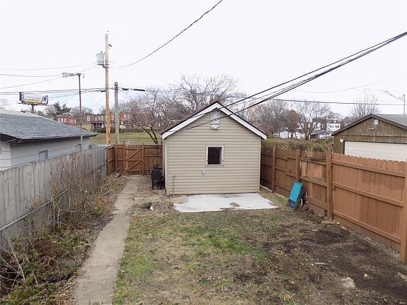5th image of 4710 Minnesota Ave
