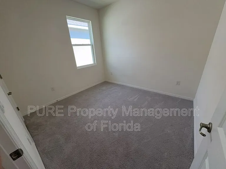 5416 NW 46th Lane Rd — Photo 42