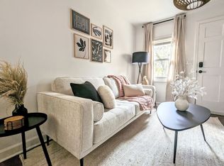 19 Lowndes Hill Rd, Greenville, SC 29607