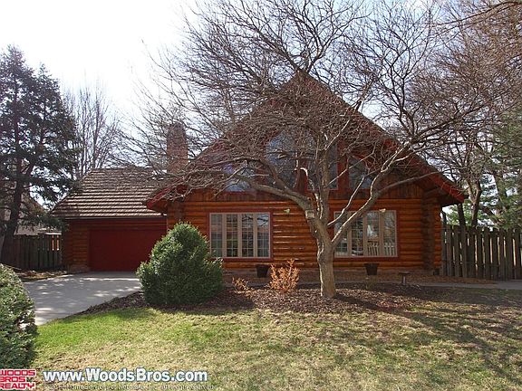 2nd image of 7911 Meredeth Ct
