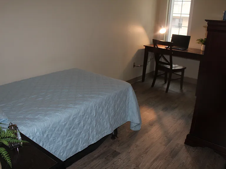 321 E Beaver Ave — Photo 6